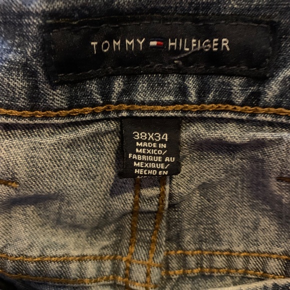 Men’s vintage Tommy Hilfiger jeans - Picture 4 of 7